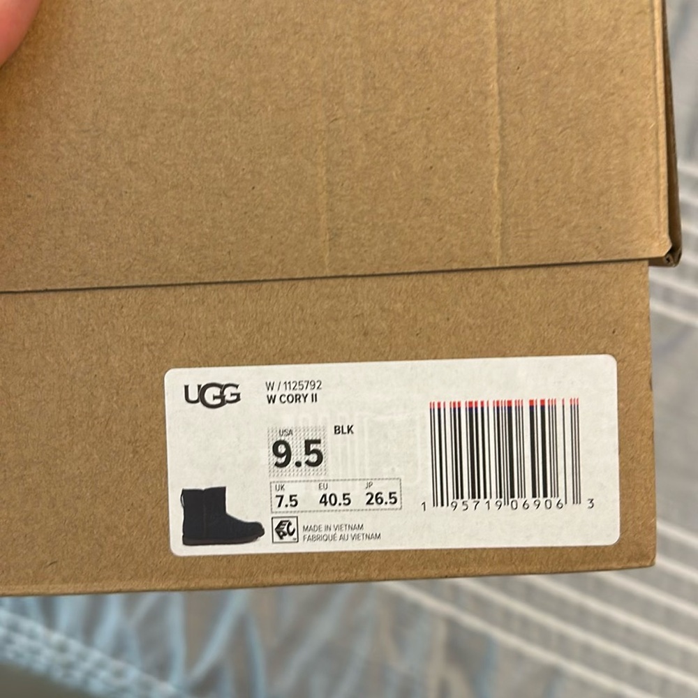 Ugg Cory II Bootie